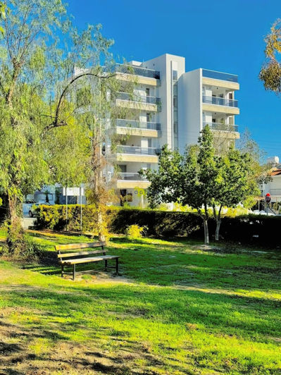 Image No.23-2 Bed Apartment for sale