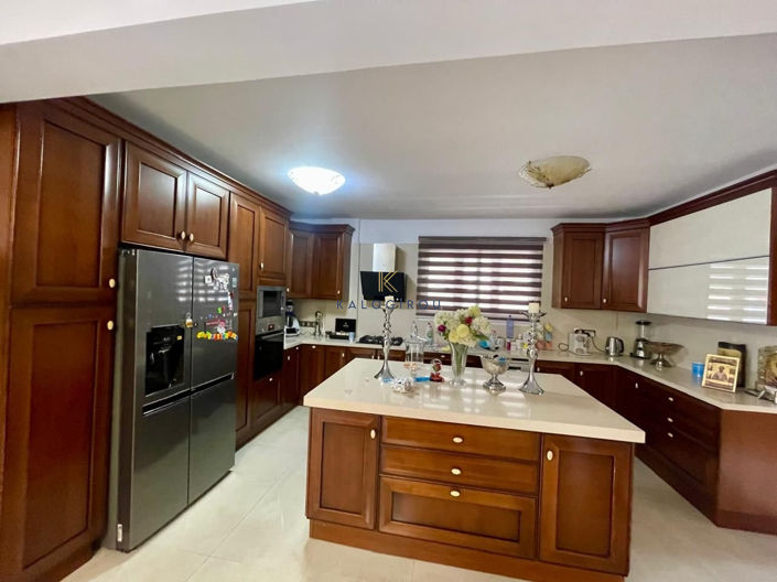 Image No.11-Maison de 4 chambres à vendre à Oroklini