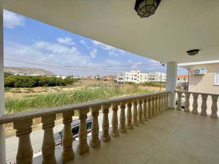 Image No.34-Maison de 4 chambres à vendre à Oroklini