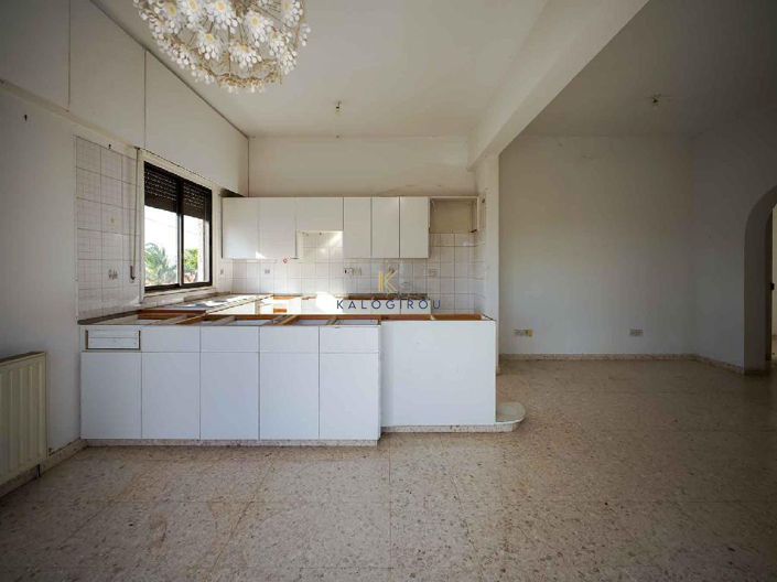 Image No.21-Propriété de 7 chambres à vendre à Aglantzia