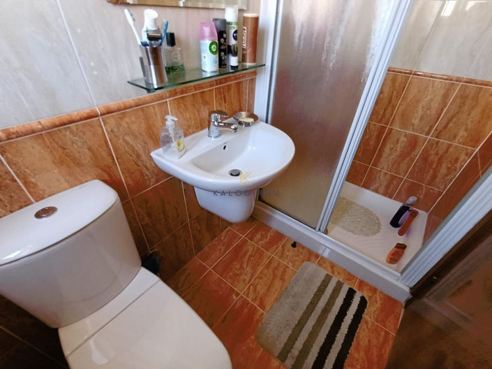 Image No.14-4 Bed House for sale