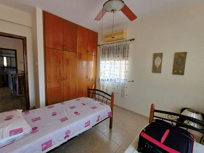 Image No.18-4 Bed House for sale