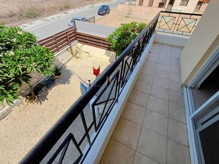 Image No.21-4 Bed House for sale