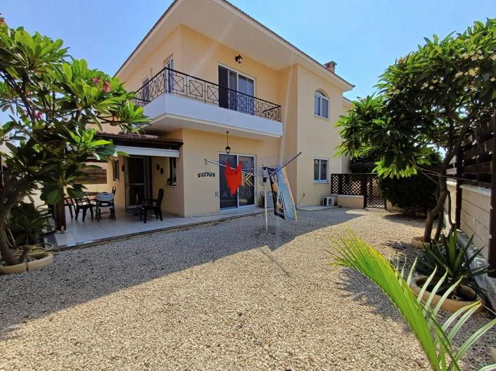 Image No.23-4 Bed House for sale