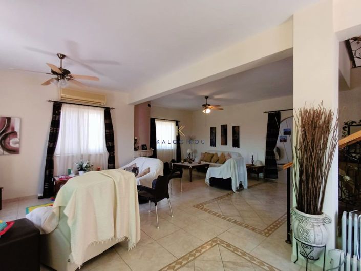 Image No.5-4 Bed House for sale