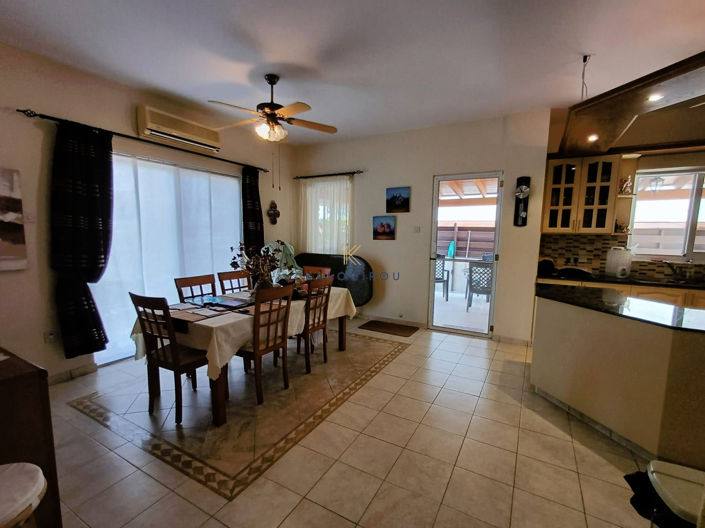 Image No.6-4 Bed House for sale