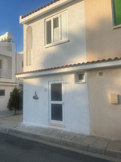 Image No.17-3 Bed House for sale