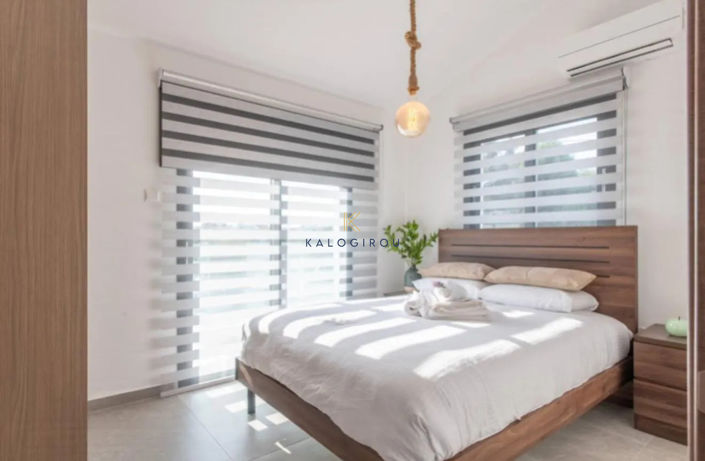 Image No.10-2 Bed House for sale