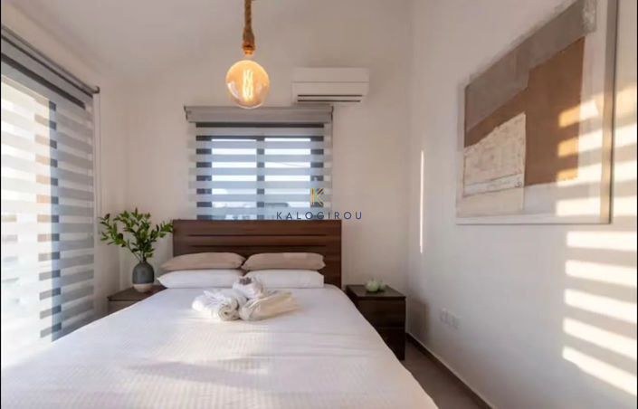 Image No.9-2 Bed House for sale