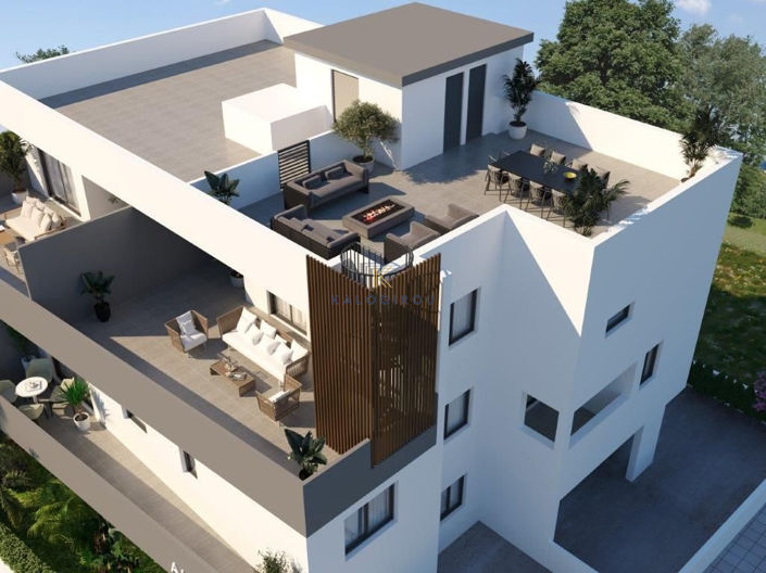 Image No.14-2 Bed Apartment for sale