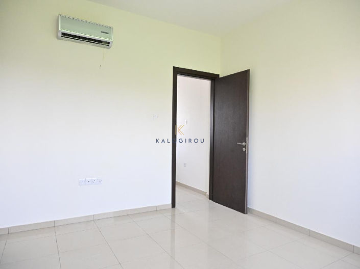 Image No.13-3 Bed Apartment for sale