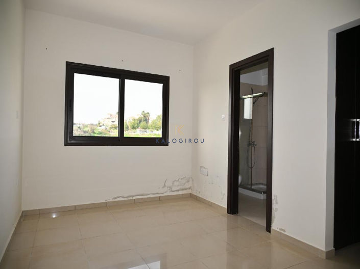 Image No.2-3 Bed Apartment for sale