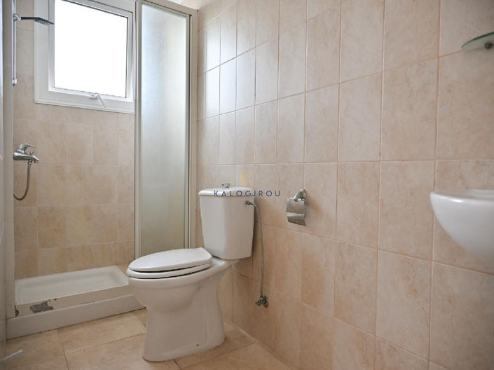 Image No.13-3 Bed House for sale