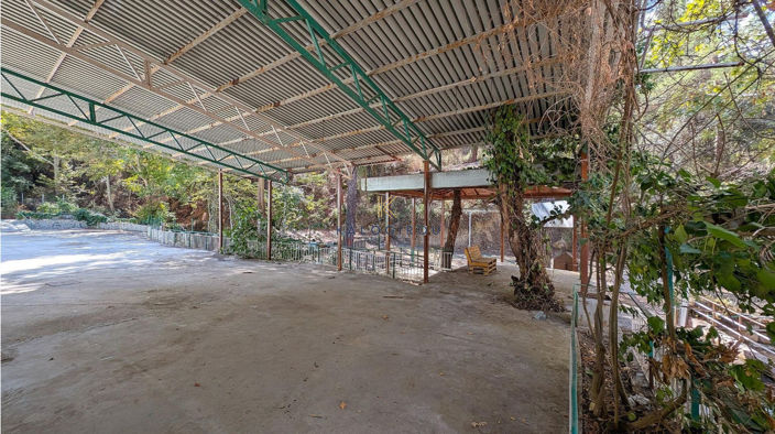 Image No.13-Commercial à vendre à Nicosie