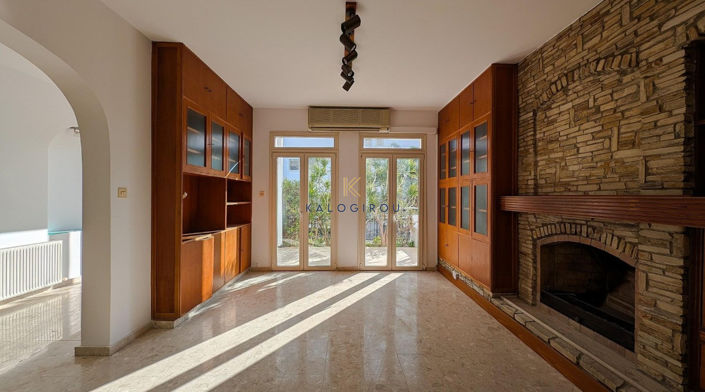 Image No.7-6 Bed Property for sale