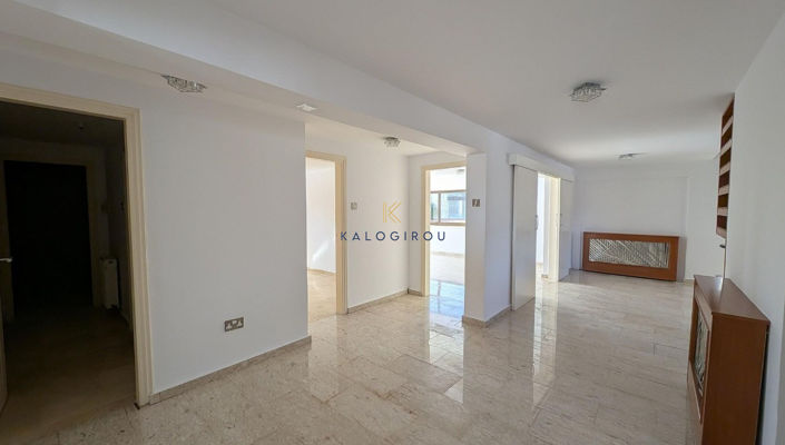 Image No.14-7 Bed House for sale