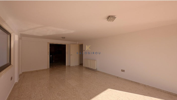 Image No.16-7 Bed House for sale