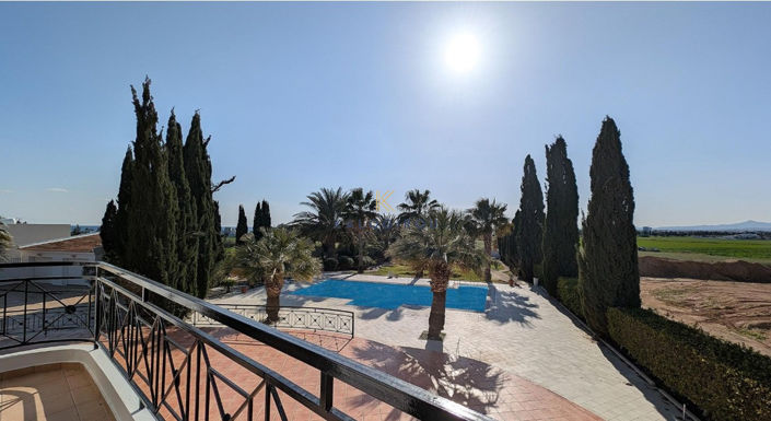 Image No.22-7 Bed House for sale