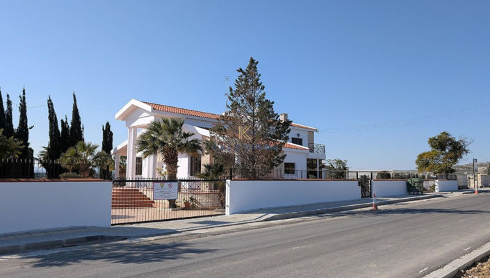 Image No.3-7 Bed House for sale