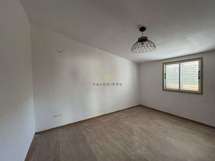 Image No.10-4 Bed House for sale