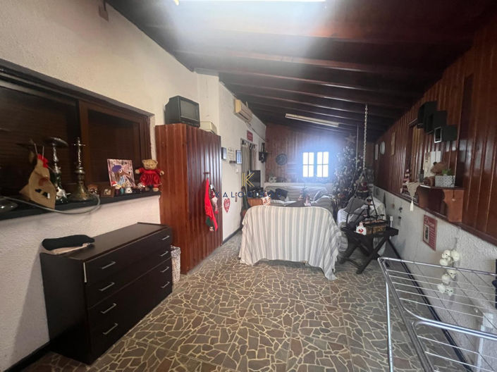 Image No.11-7 Bed House for sale