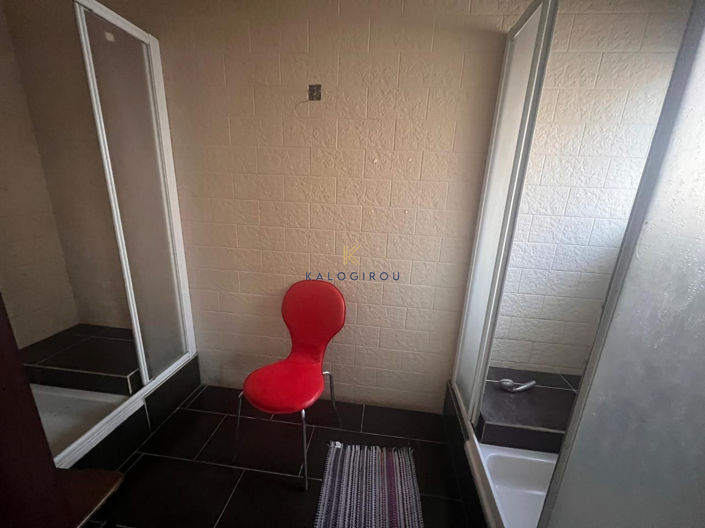 Image No.27-7 Bed House for sale