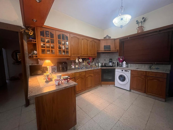 Image No.9-7 Bed House for sale