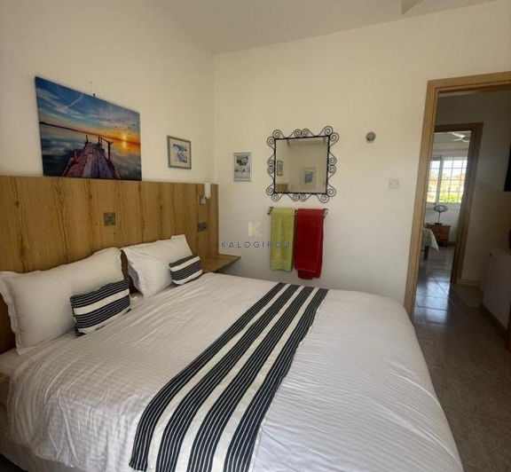 Image No.10-2 Bed House for sale