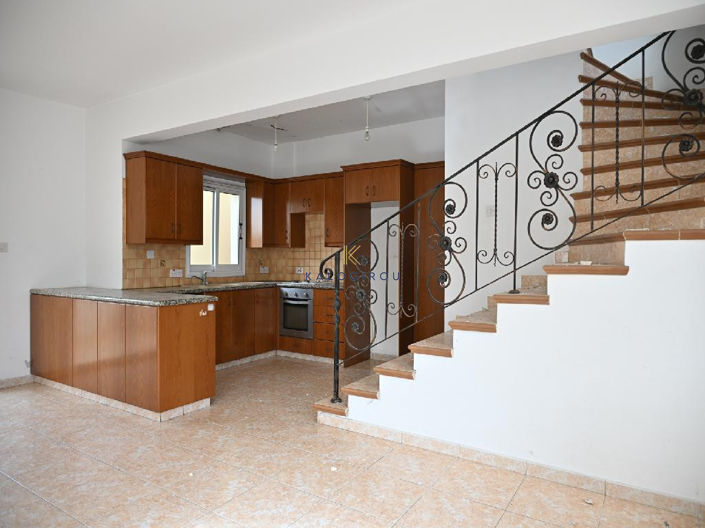 Image No.2-2 Bed House for sale