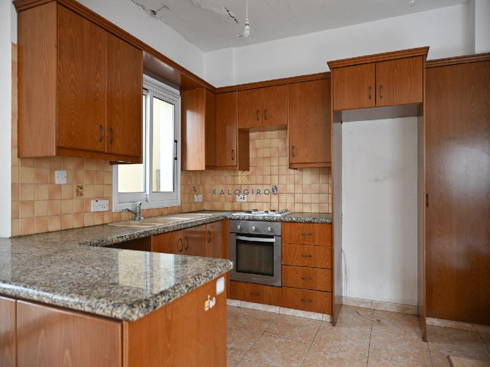 Image No.3-2 Bed House for sale