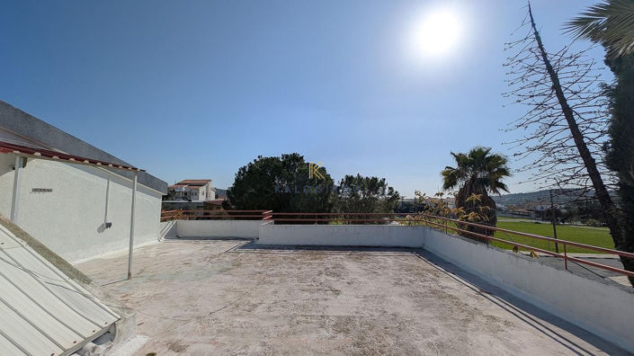 Image No.16-3 Bed House for sale