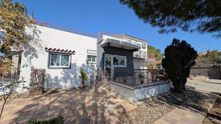 Image No.20-3 Bed House for sale