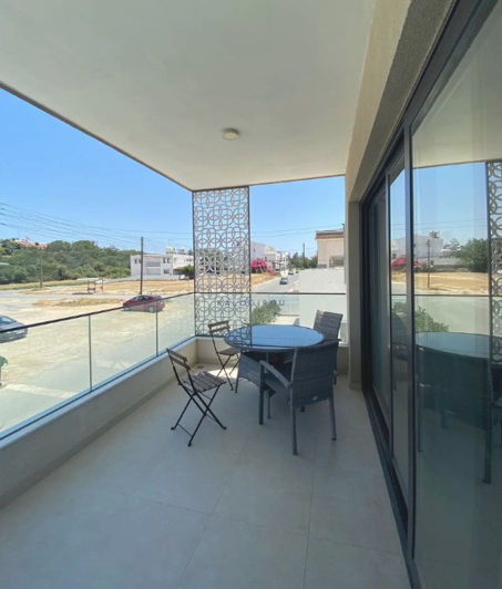 Image No.13-2 Bed Apartment for sale