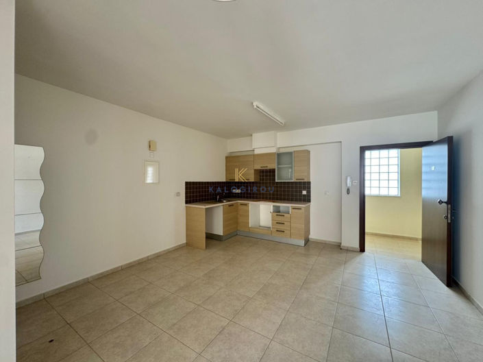 Image No.5-Apartment for sale