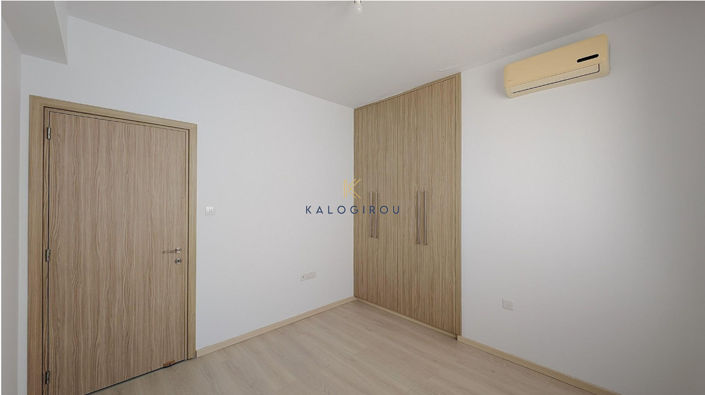 Image No.18-3 Bed House for sale