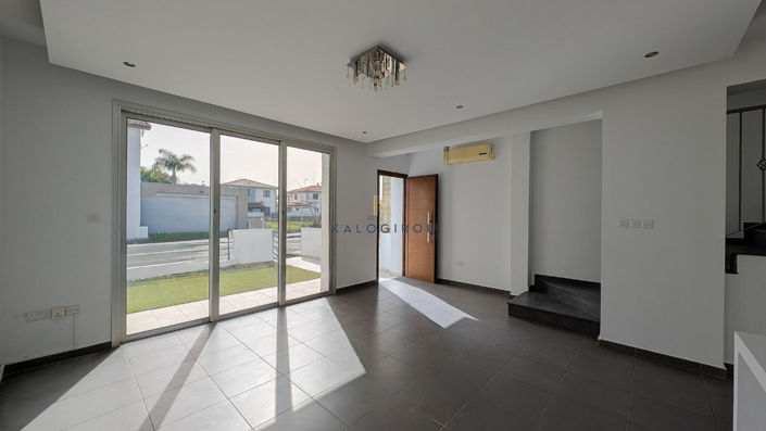 Image No.5-3 Bed House for sale