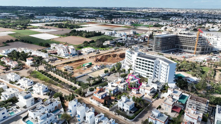 Image No.29-3 Bed House for sale