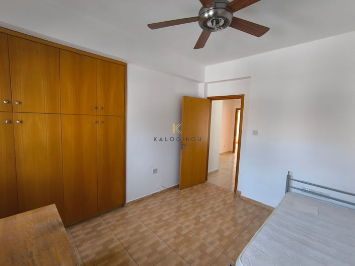 Image No.20-4 Bed House for sale