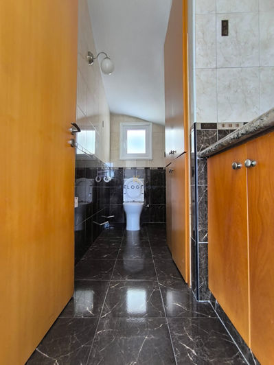 Image No.23-4 Bed House for sale