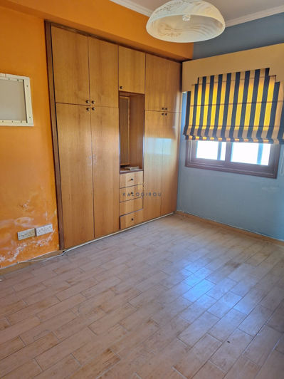 Image No.12-4 Bed House for sale