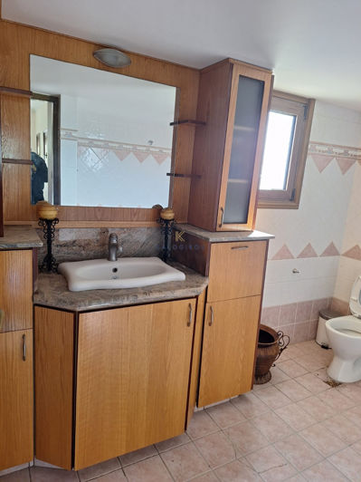 Image No.19-4 Bed House for sale