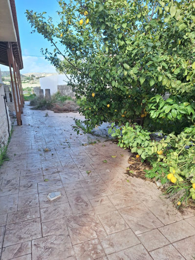 Image No.30-4 Bed House for sale