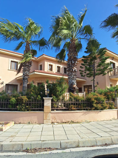 Image No.35-4 Bed House for sale