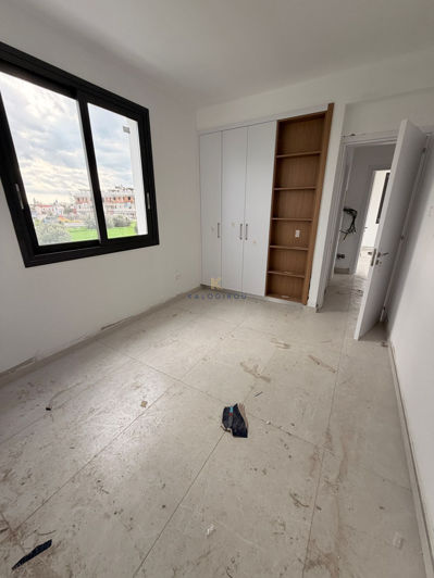 Image No.16-4 Bed House for sale