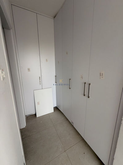 Image No.17-4 Bed House for sale