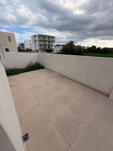 Image No.20-4 Bed House for sale