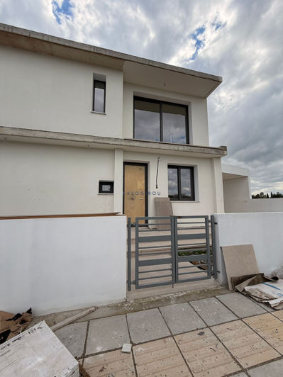 Image No.3-4 Bed House for sale