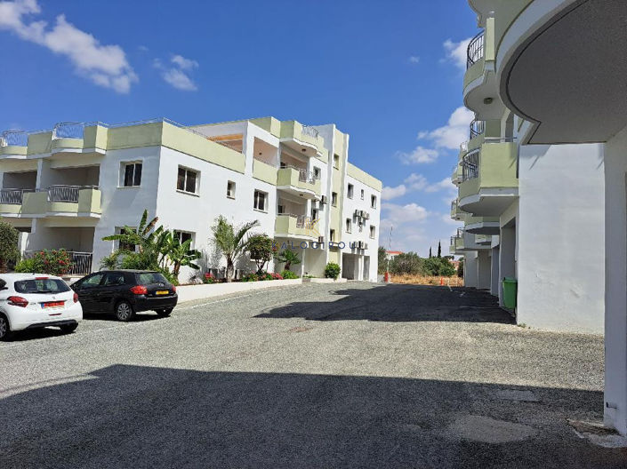 Image No.2-7 Bed Apartment for sale