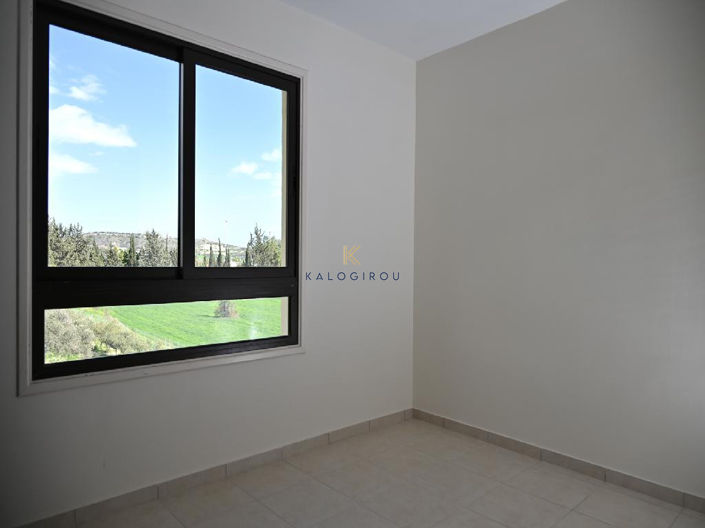 Image No.9-3 Bed Apartment for sale