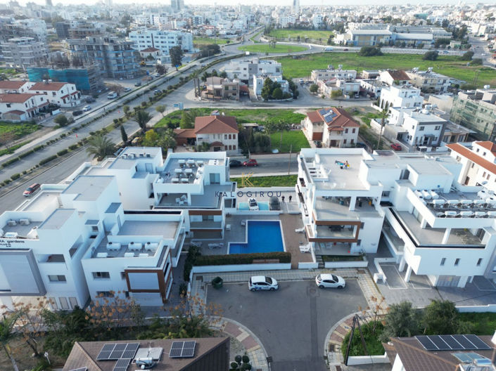 Image No.21-2 Bed Apartment for sale